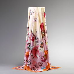 小滿時節(jié)的溫暖配飾 圍巾新風尚解析與產(chǎn)品展示